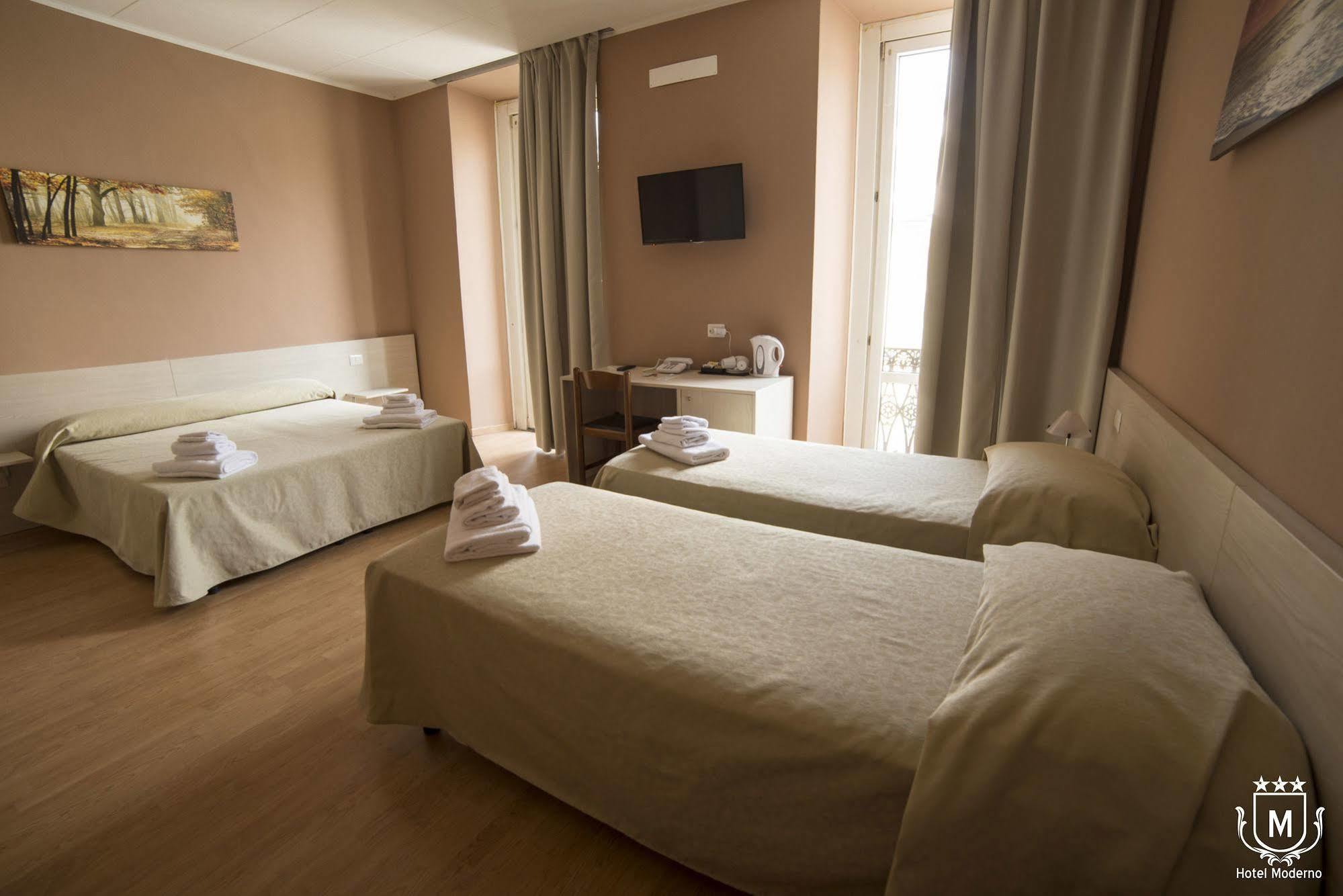 Hotel Moderno Lecco Exterior foto