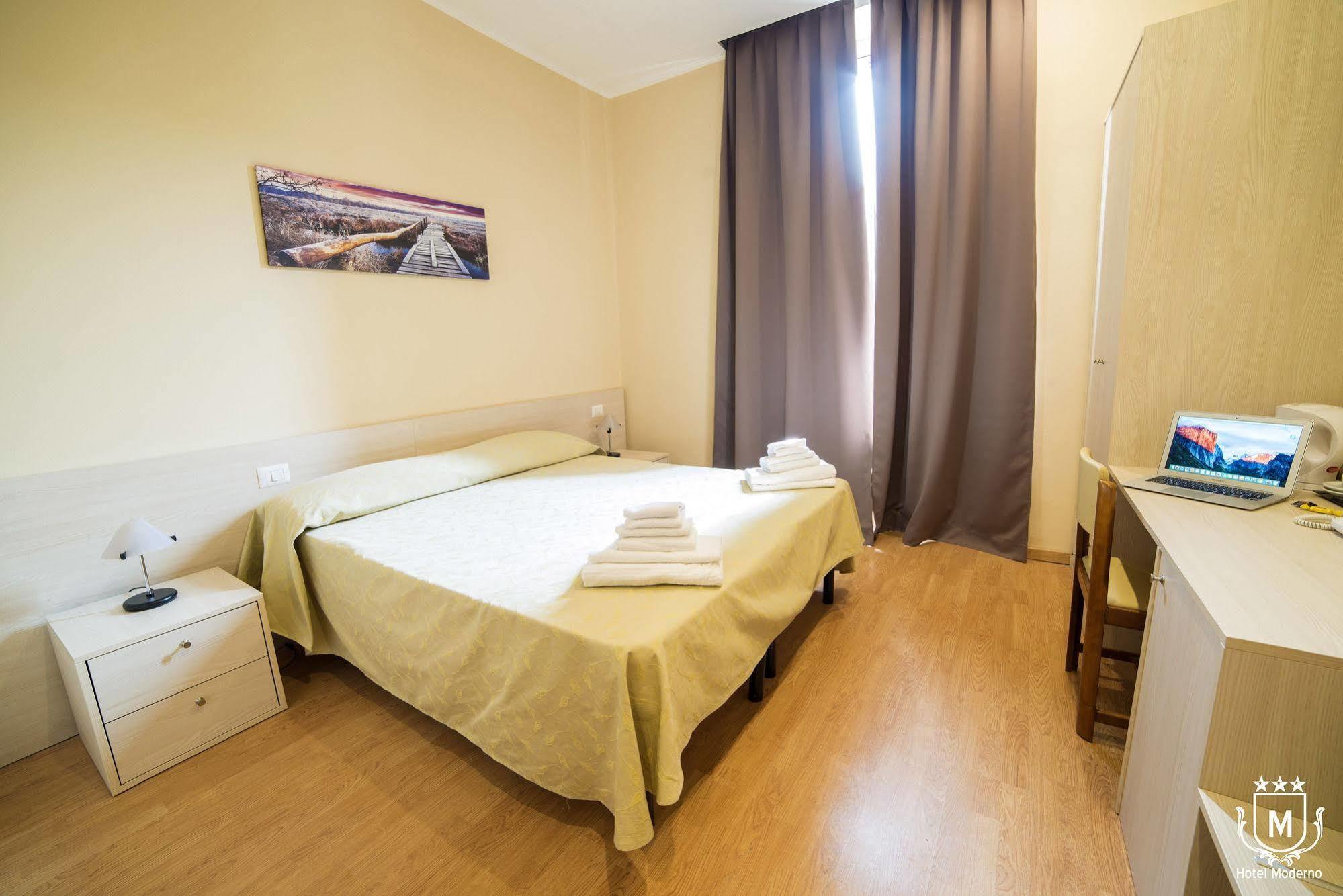 Hotel Moderno Lecco Exterior foto